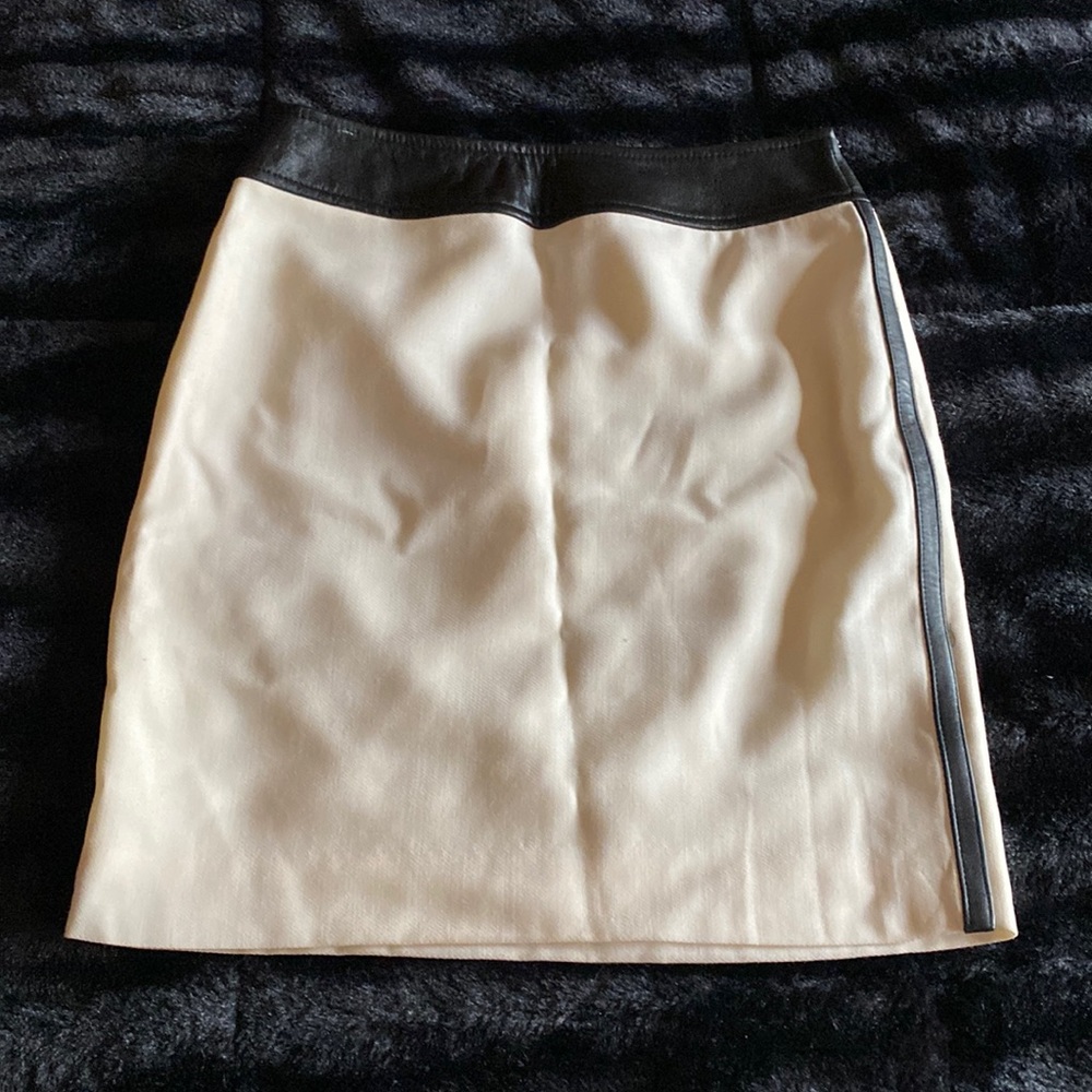 WOOL SKIRT